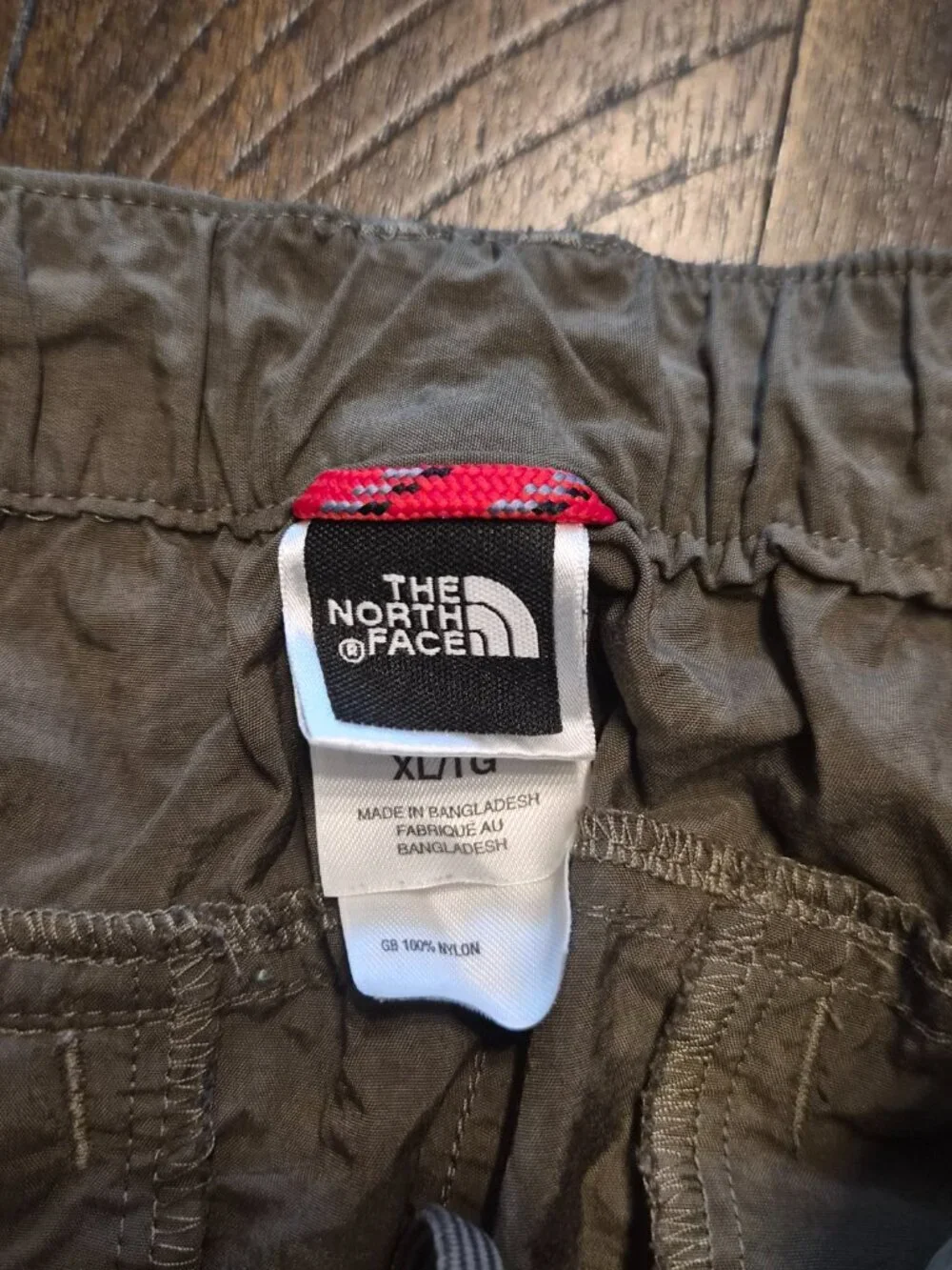 The North Face Cargo Pants Men XL Brown Nylon Convertible Shorts Hiking G085